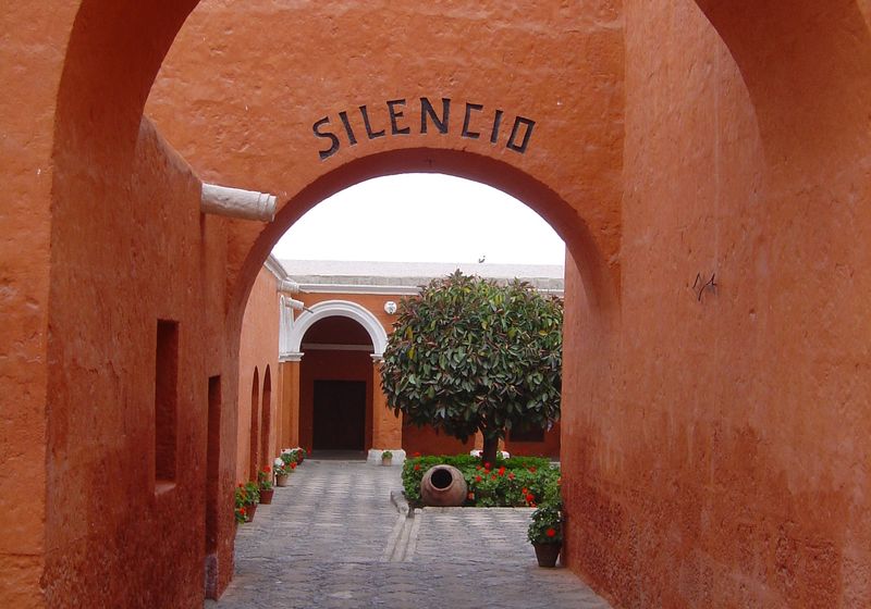 peru arequipa santa satalina