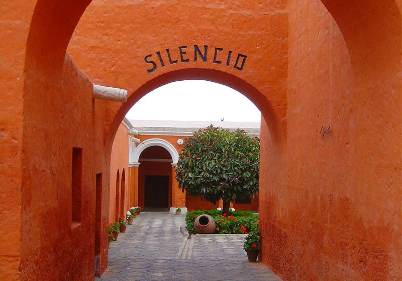 peru arequipa santa satalina