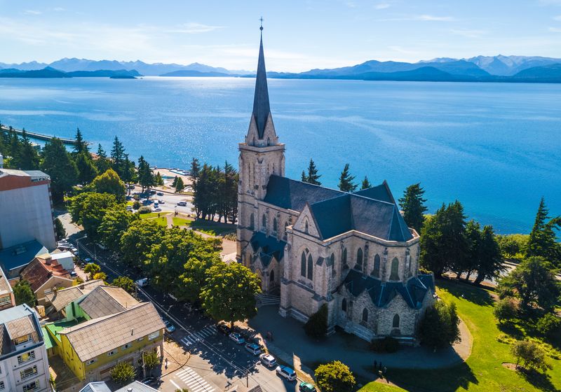 Argentinien Bariloche Kirche iStock 941272030