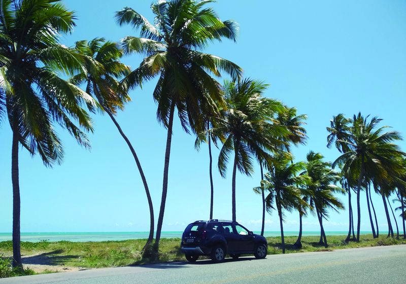 Brasilien Nordosten Mietwagen am Strand