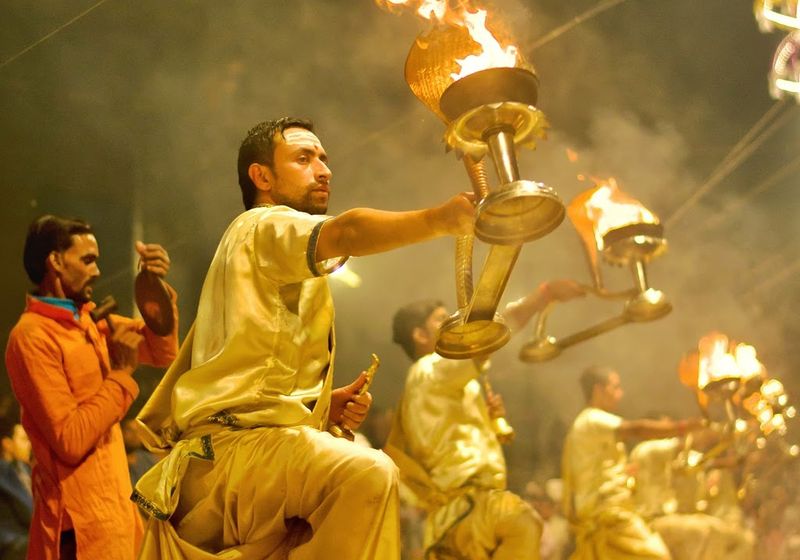 Indien Varanasi Ganges Zeremonie Ganga Aarti