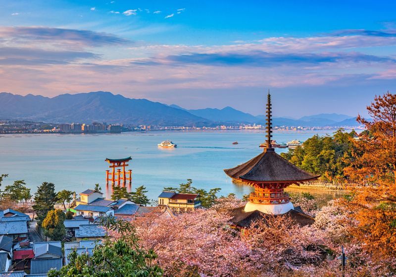 Japan Hiroshima Miyajima Island See Tempel