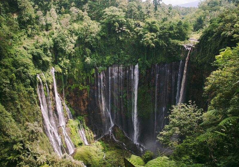 Indonesien Java Semeru waterfall pixabay 4297450 1280