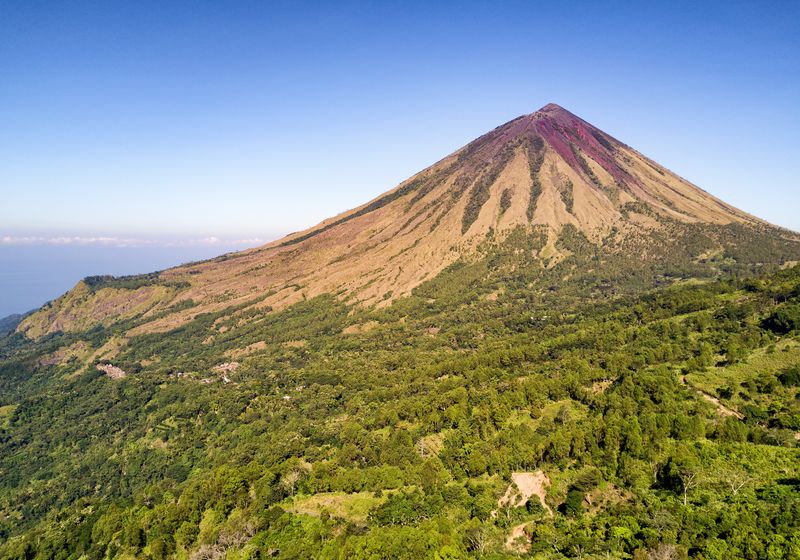 Indonesien-Bawaja-Vulkan-Inerie-Landschaft