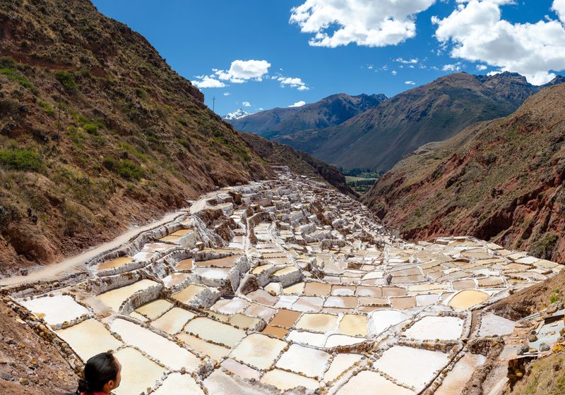 Peru-Heiliges Tal der Inka-Maras-AdobeStock-826604926