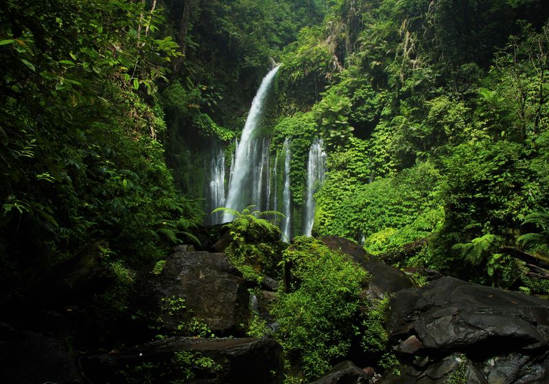 Indonesien-Lombok-Tiu Kelep Wasserfälle