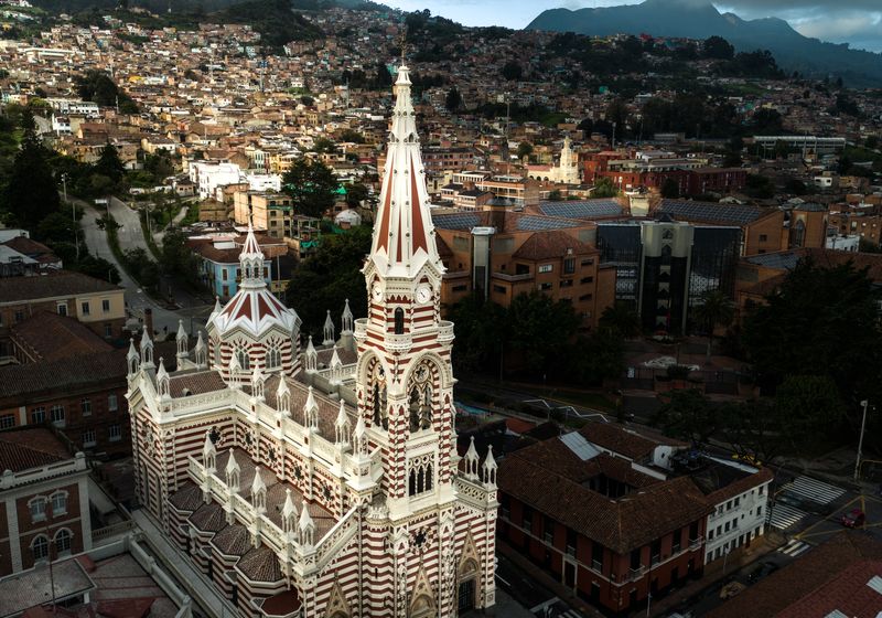 Kolumbien-Bogotá-Iglesia Nuestra senora del carmen-neptuno►