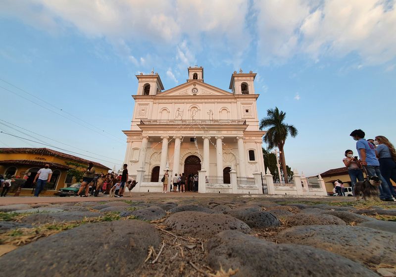 El Salvador_Suchitoto_franklin-toledo-HLvfDFyHJhw-unsplash