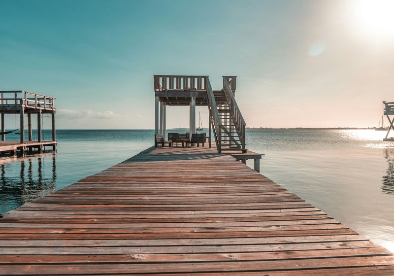 Honduras_Utila_hector-emilio-gonzalez-7p_q6AbtWT8-unsplash