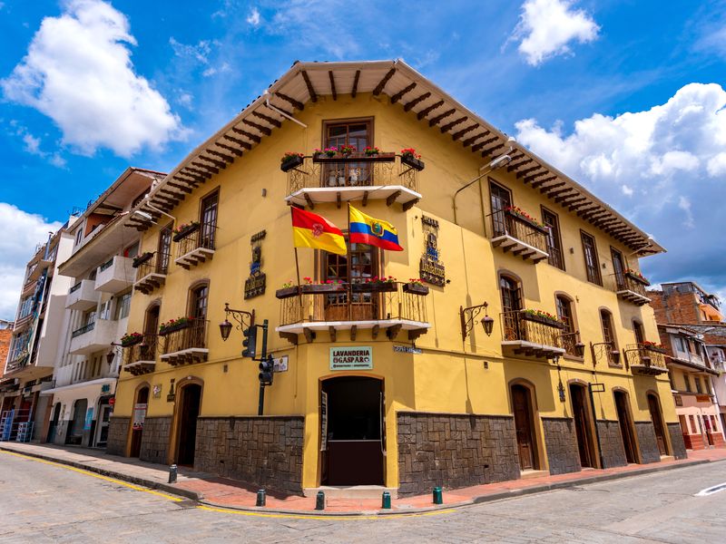 Tren Crucero bei der Überquerung der Teufelsnase