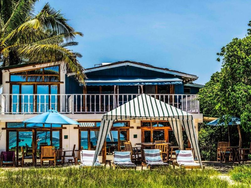 ecuador galapagos santa cruz