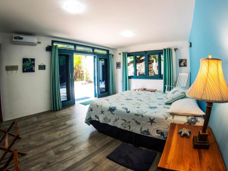 ecuador galapagos santa cruz