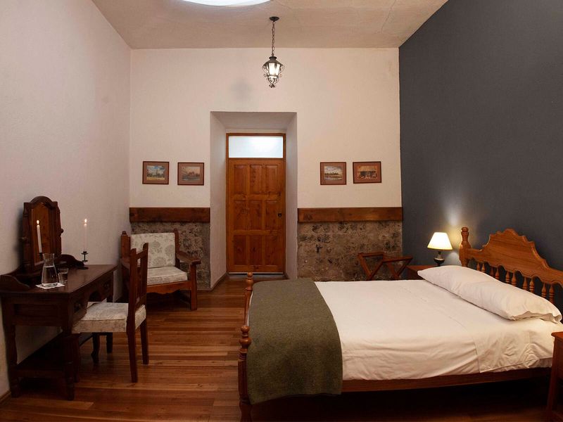 Ecuador Cuicocha See AdobeStock 337753876