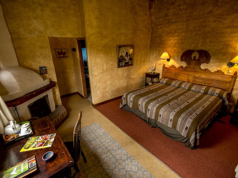 ecuador otavalo market scene